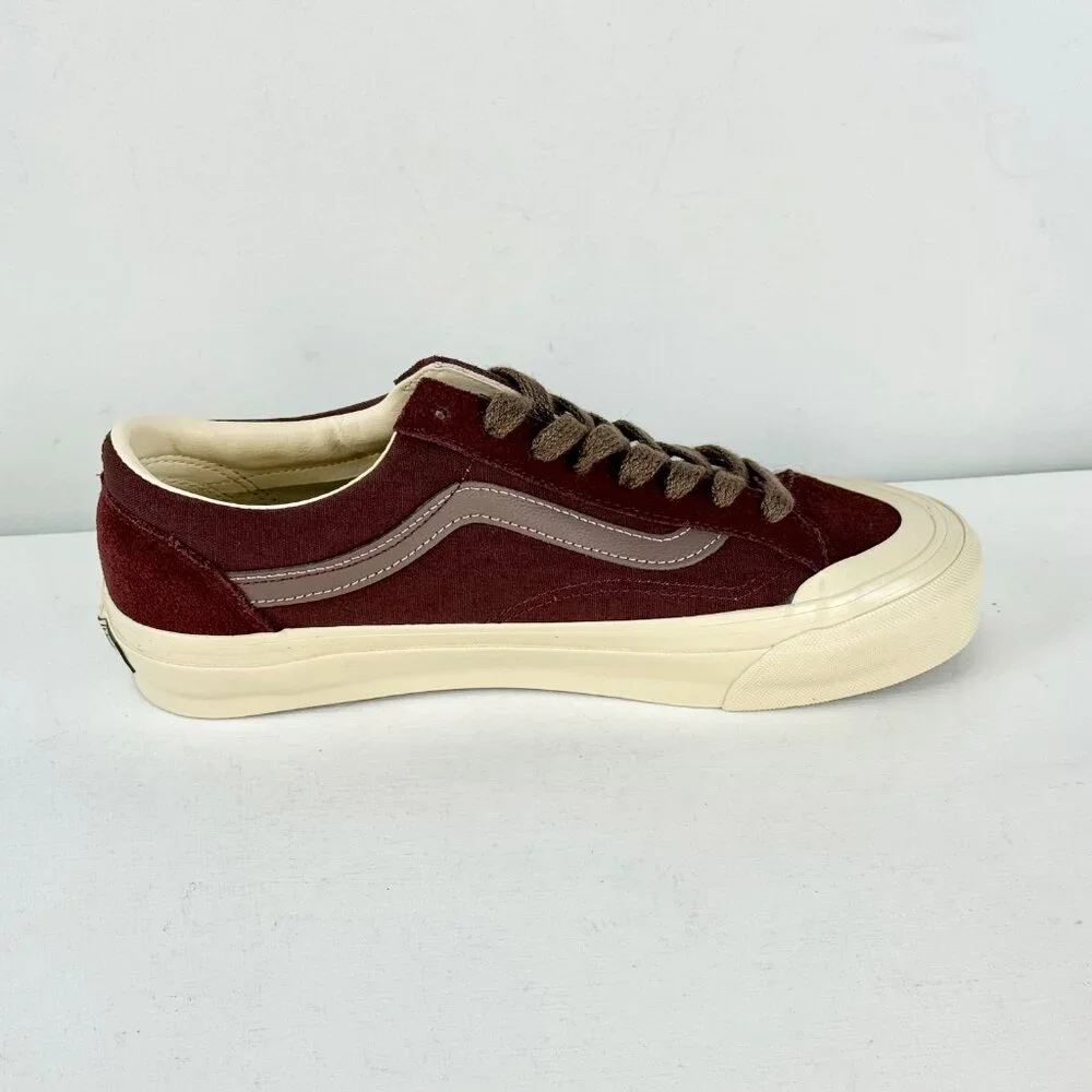 Men's 8, Women's 9.5 - VANS Old Skool Reissue 36 canvas/Suede Brown Sneakers
